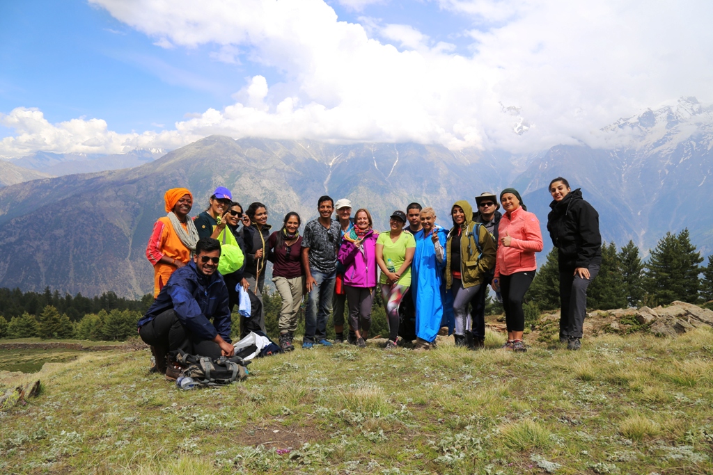 on top of taskha peak view of kinnaur kailash.JPG